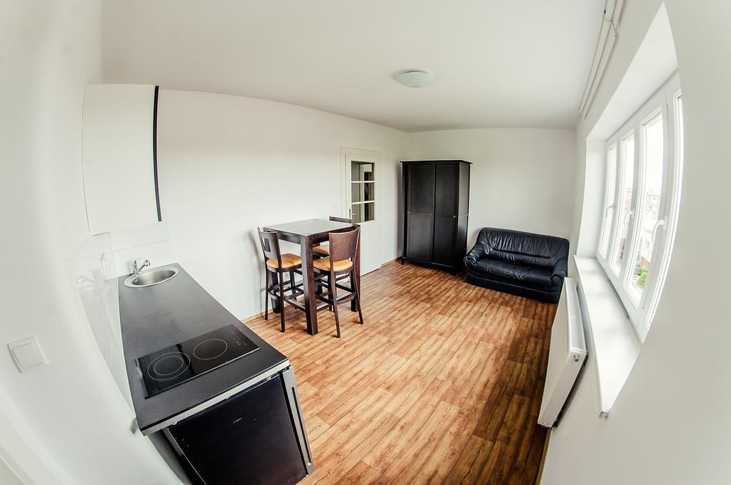 Penzion Karolinka Hotel Kroměříž Kültér fotó