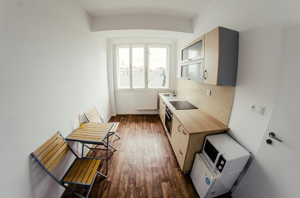 Penzion Karolinka Hotel Kroměříž Kültér fotó