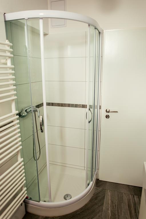 Penzion Karolinka Hotel Kroměříž Kültér fotó